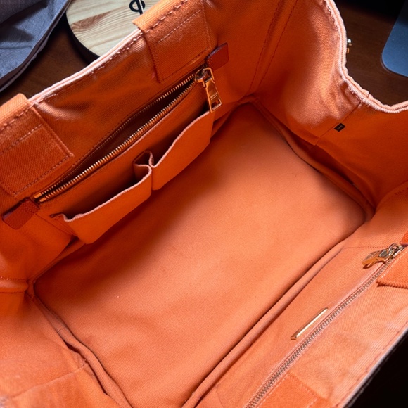 PRADA Medium Canapa Logo Tote in Orange - Picture 9 of 9